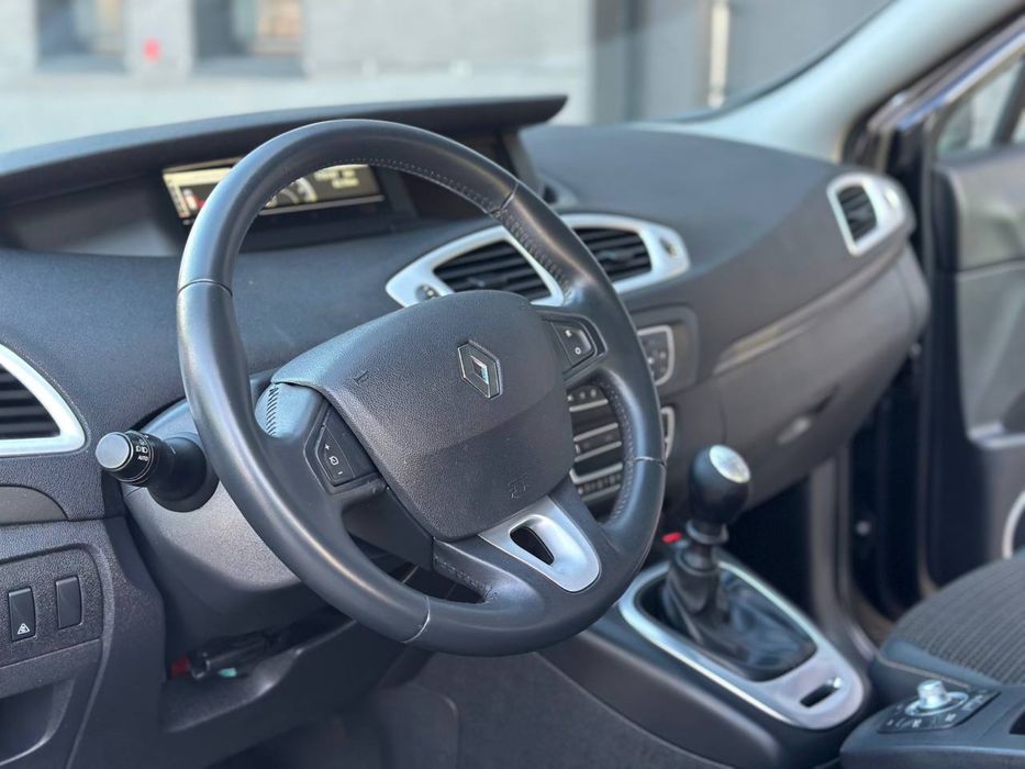 Renault Scenic 2010