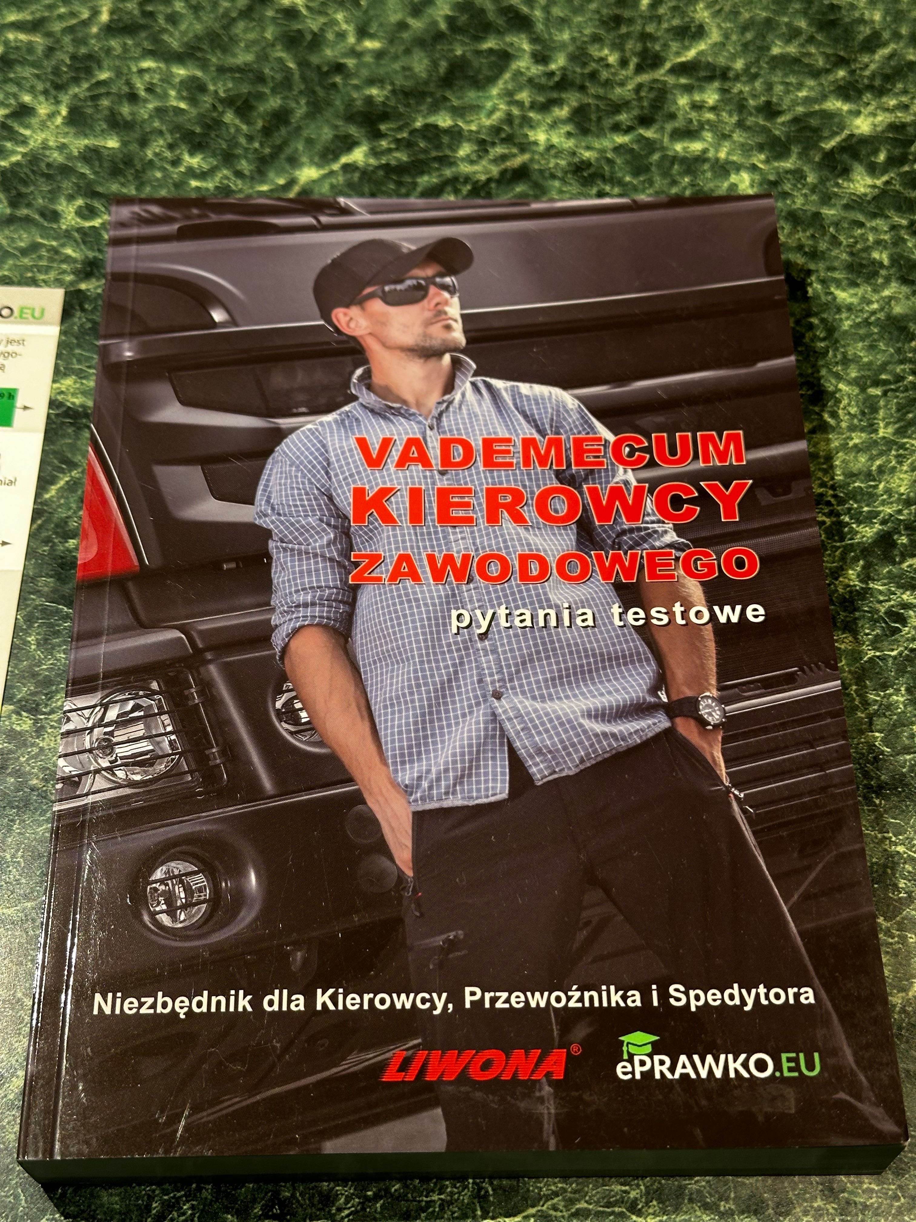 Vademecum Kierowcy Zawodowego - LIWONA - Nowa z normami czasu pracy