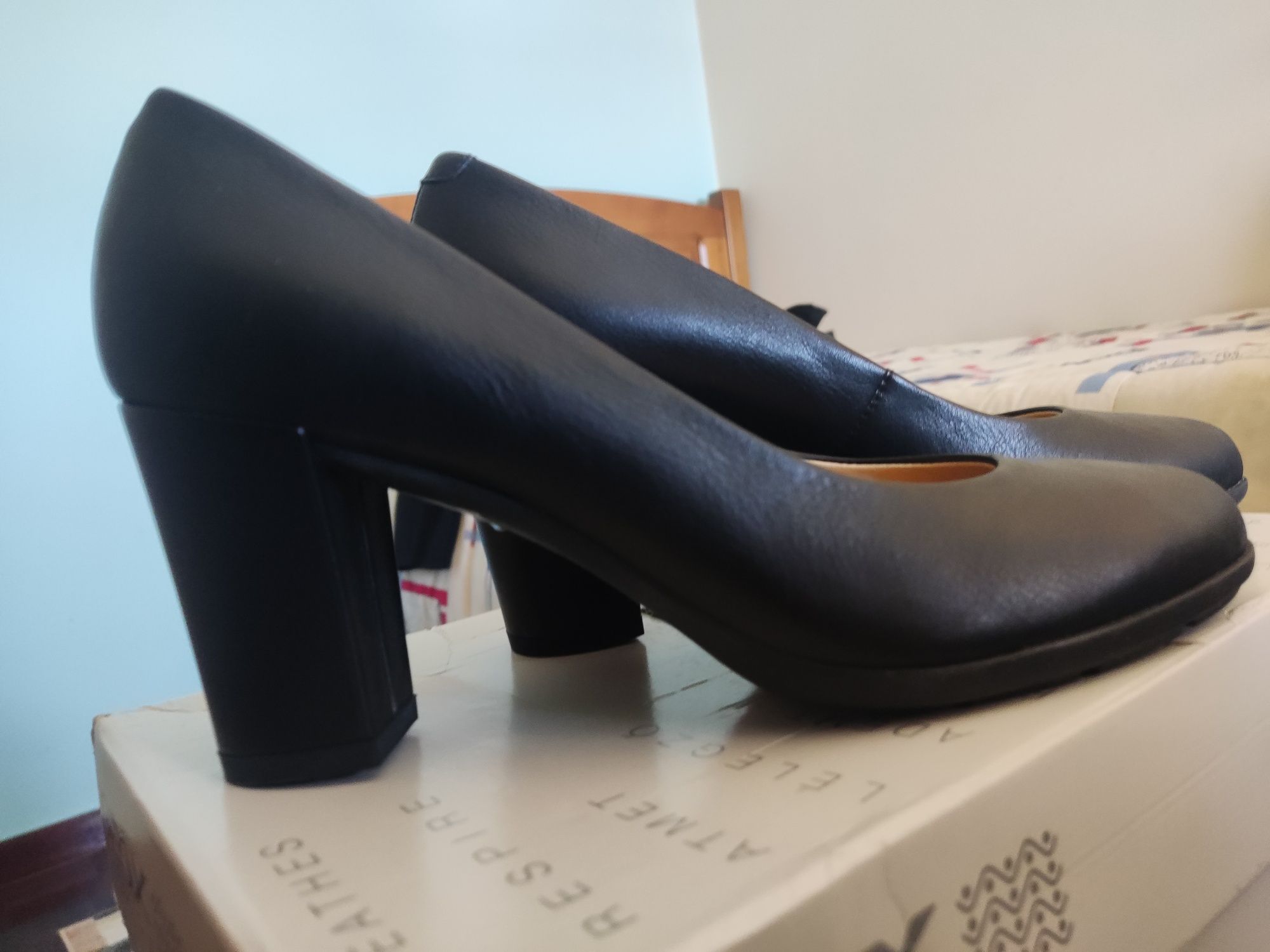 sapatos (38) de senhora | Geox