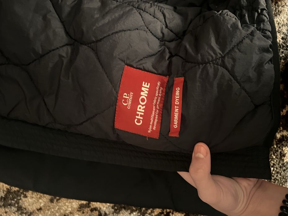 продам куртку cp company