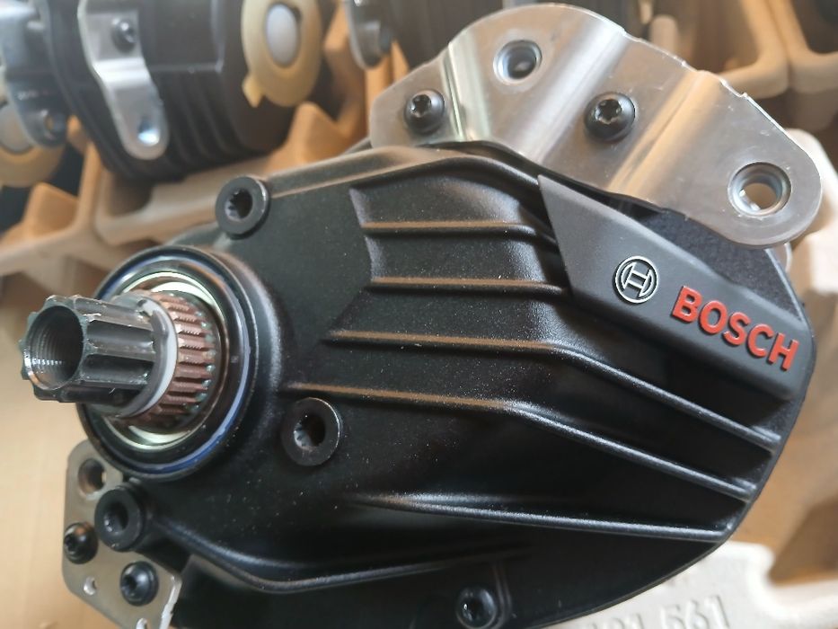 Silnik bosch Performance cx