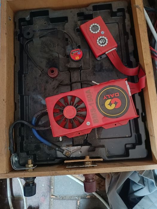 Комплект резервного живлення Дбж для будинку гібридний інвертор 48в +