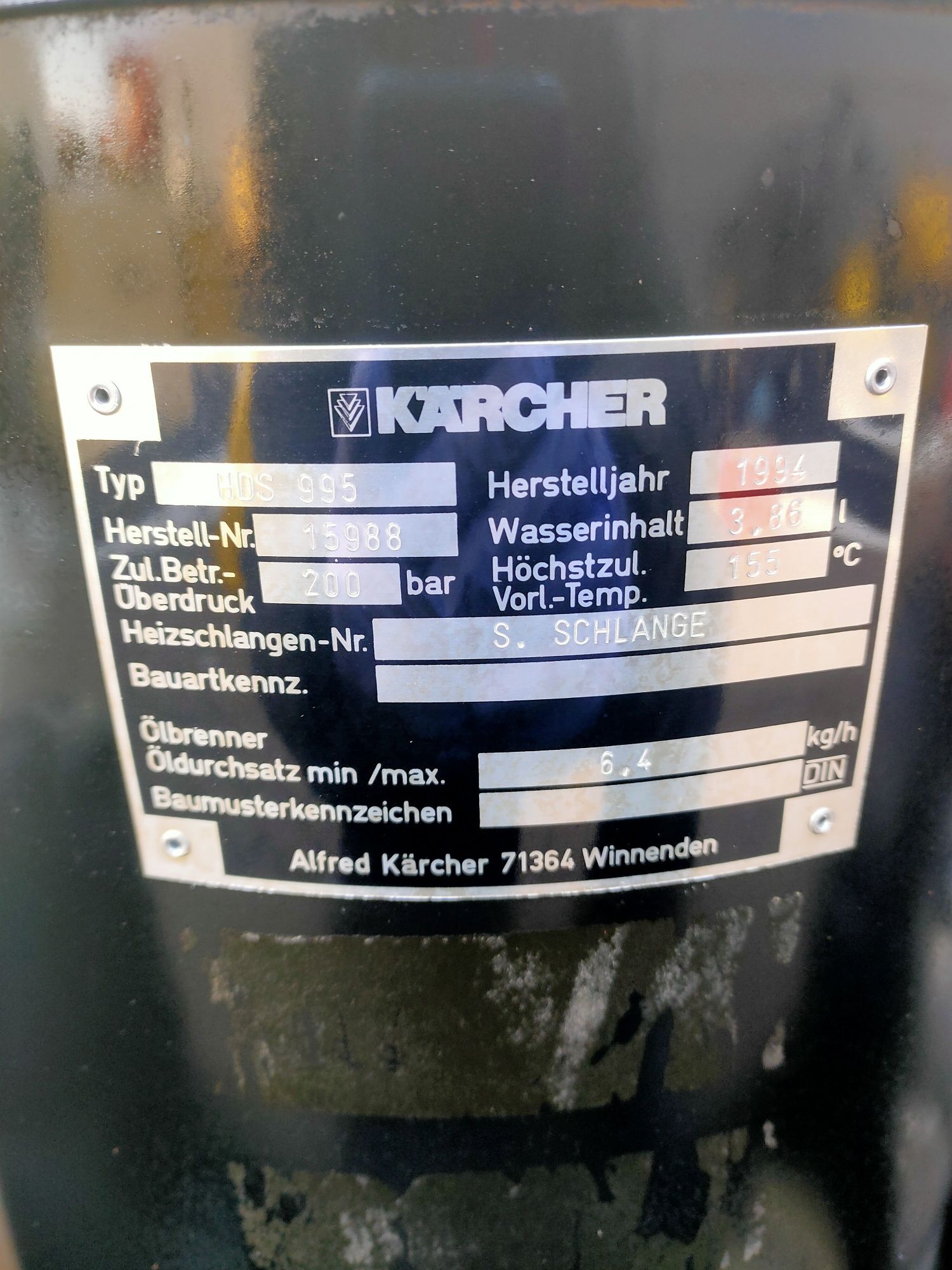 Myjka ciśnieniowa Karcher HDS 995 gorącowodna
Jest to prof