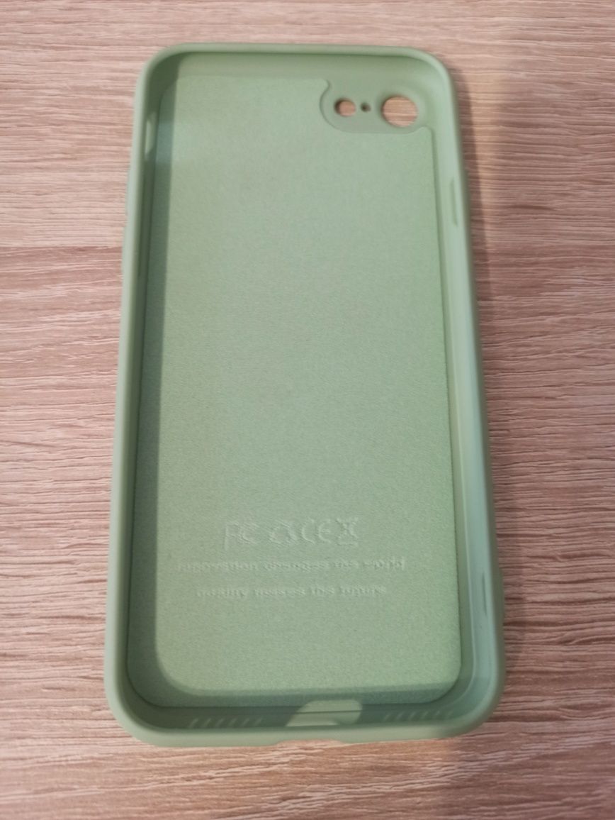 Etui i szkło hartowane do iPhone SE 2020/2022