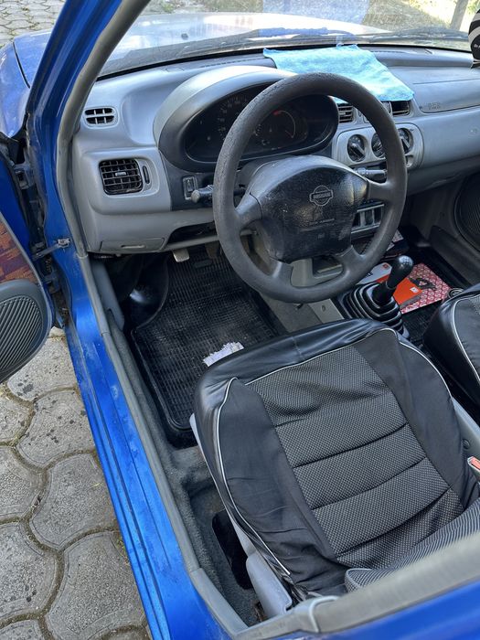 Nissan mikra k11