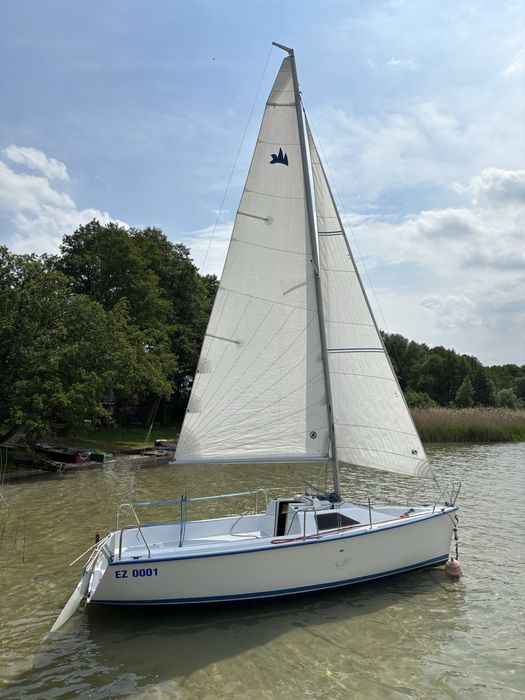 Jacht Micro Flyer 585cm komplet z przyczepą super stan OKAZJA!