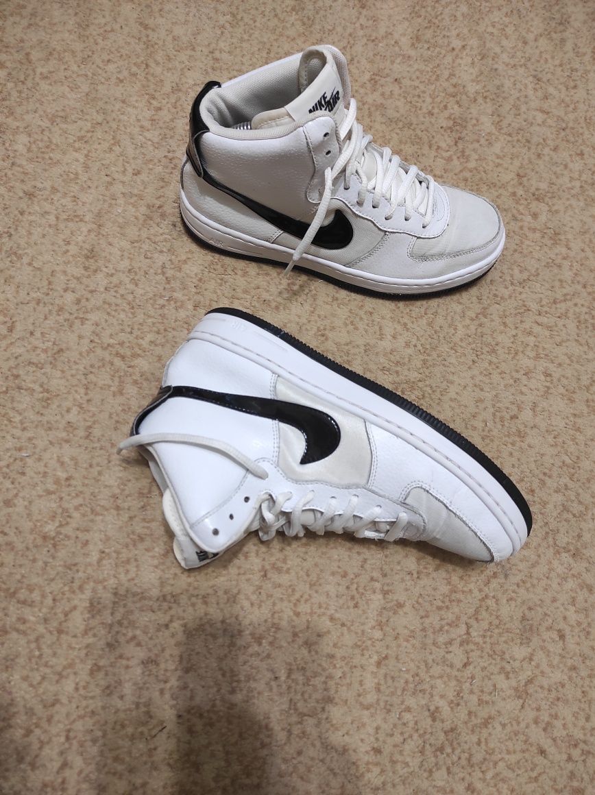 Кросівки Nike air 37р. 23.5см original гарний стан