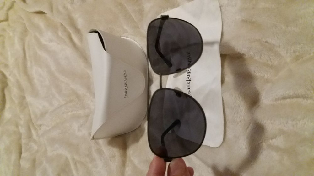 Despachar: NOVO Óculos escuros Javier Larrainzar