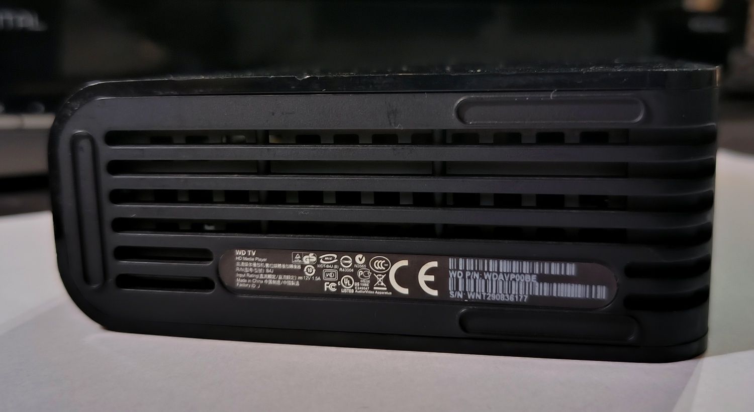 WD TV HD Media Player com comando e carregador - Excelente estado!