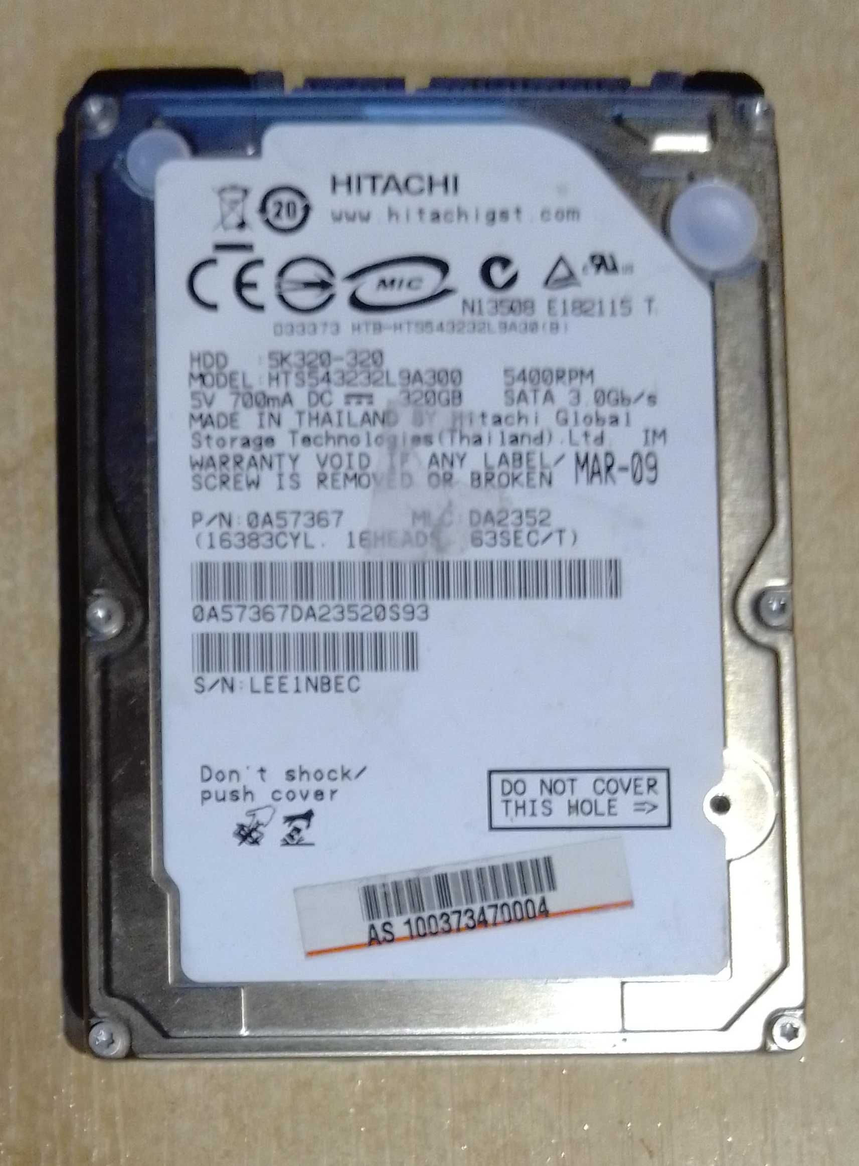 Жорсткий диск HDD 2.5 320 Гб, гарний стан поверхні