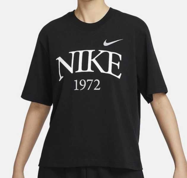 Футболка Sportswear Classic Boxy Tee W FQ6601-010