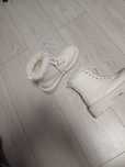 Nowe Buty trapery