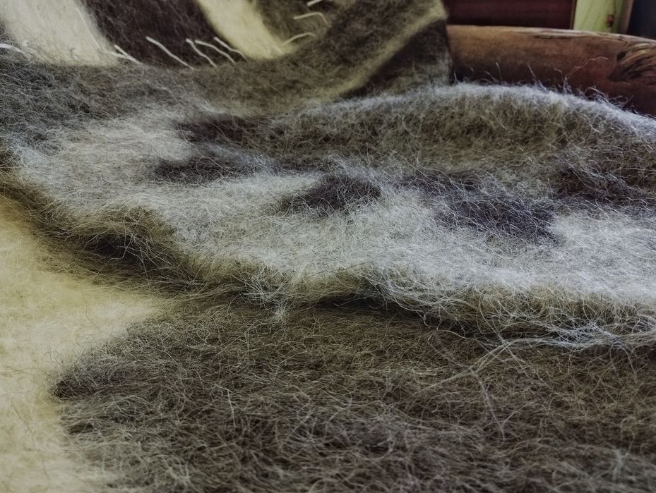 Карпатський Теплий плед шерстяний гуцулький ліжник з овечої шерсті Ліж