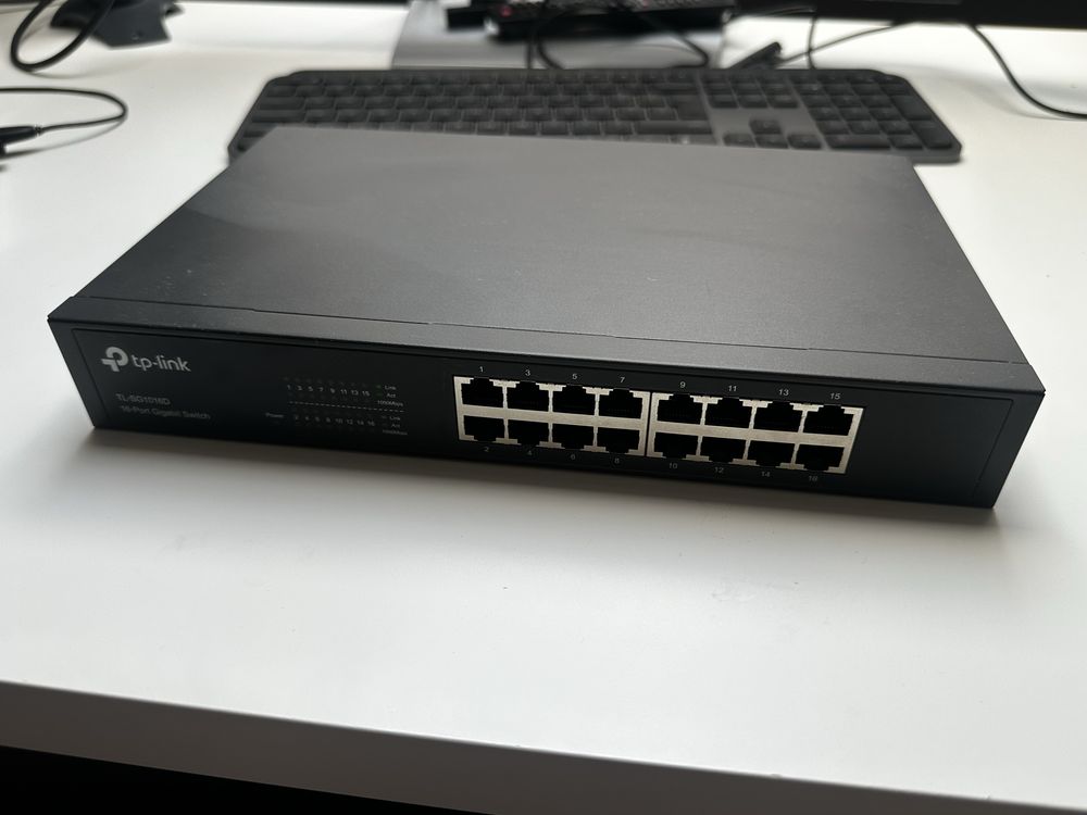 Switch 16 portow tp link tl-sg1016d