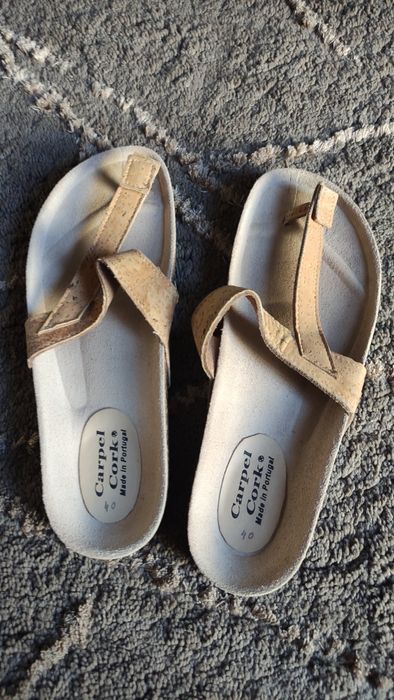 Sandálias de senhora em cortiça