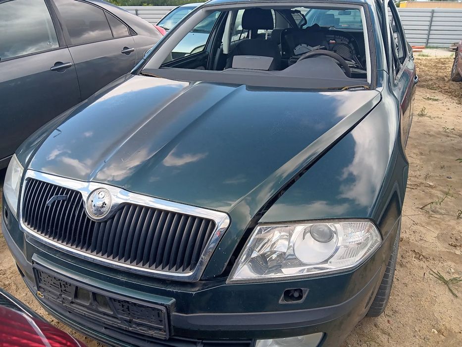 023 / SKODA OCTAVIA / NA CZĘŚCI /