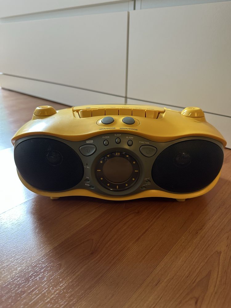 Radio cassetes LG