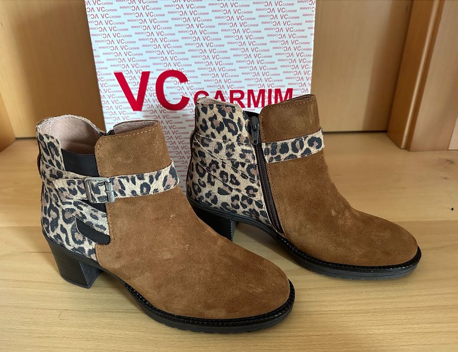 Botas Cremes / Castanho Novas Nº 39