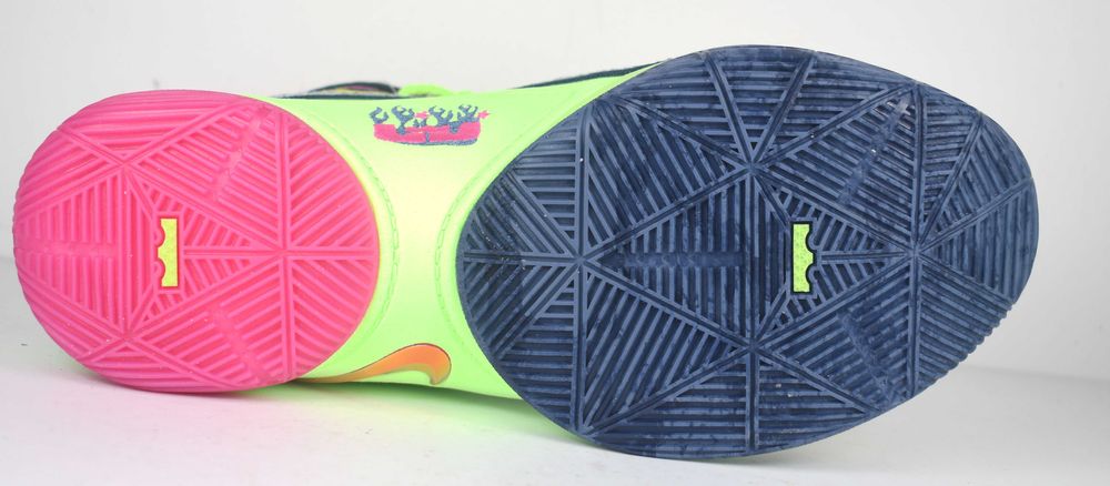 Nike Lebron 22 Bryce S World HV8451 roz. 42