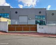 Vende-se armazém industrial com PT 250 KVA