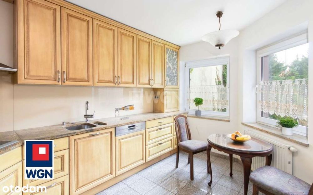 Na sprzedaż przestronny i wyjątkowy dom, 260m2