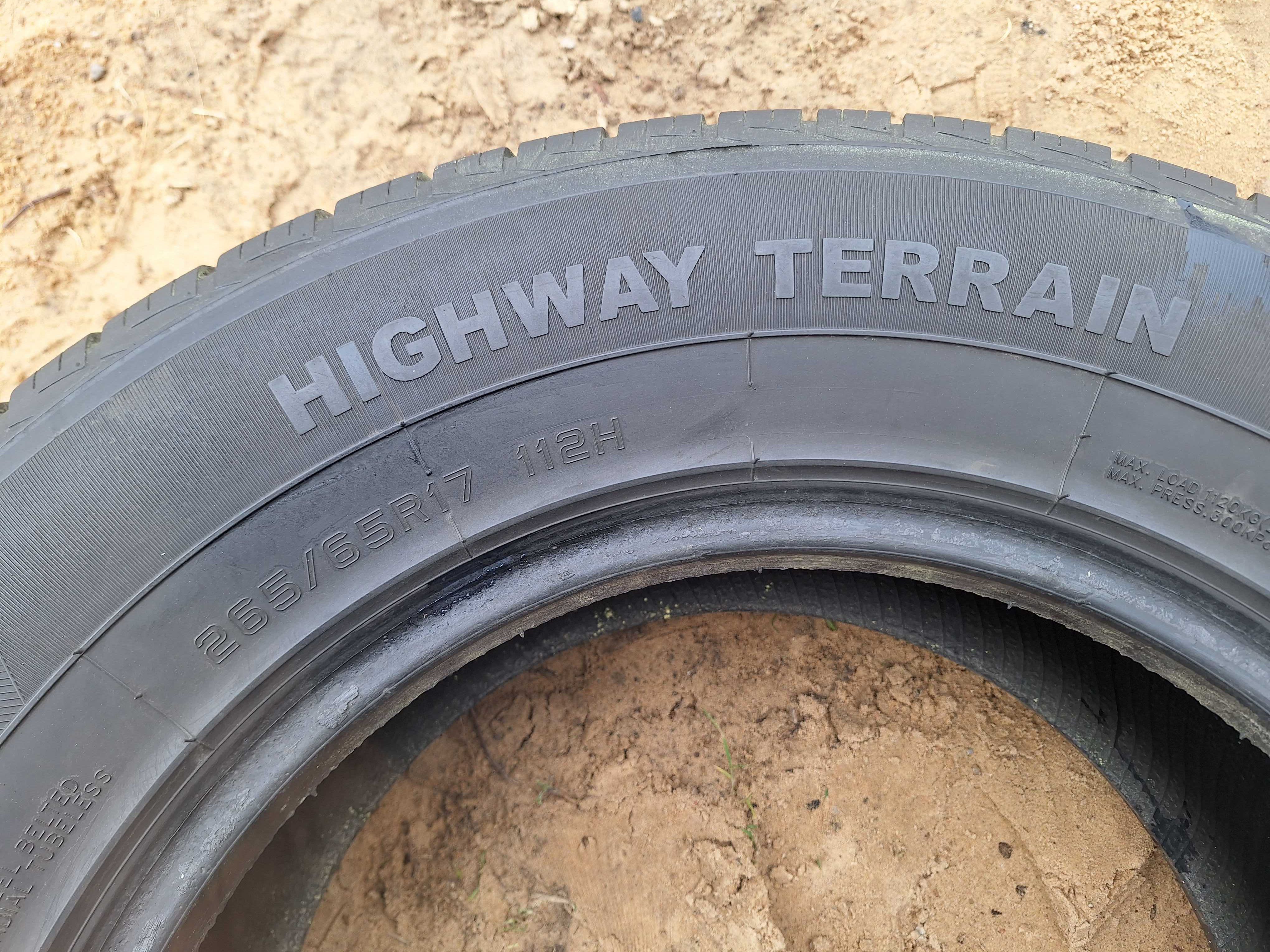 Opony Mirage Highway Terrain  MR-HT 172 
 265/65R17