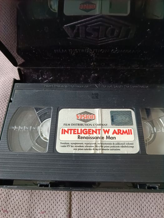 Film video VHS inteligent w armii