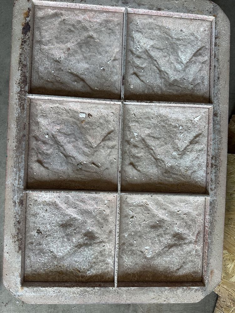 Formy budowlane do kamienia cementowego różne wzory