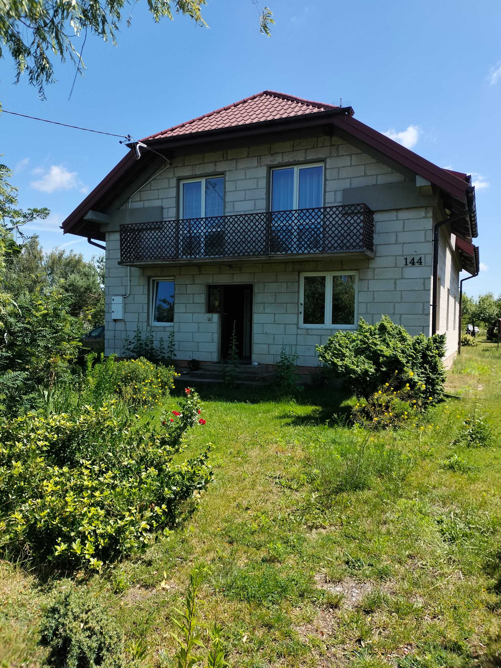 Sprzedam dom z działką w Siedlcach