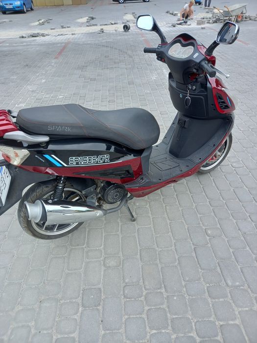 Продам скутер  Spsrk.150 куб.ілі  обмін на  машину