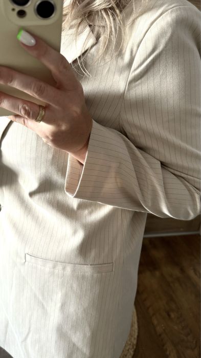 Komplet dłuższa marynatka spodnie z szerokimi nogawkami ktemowy S 36