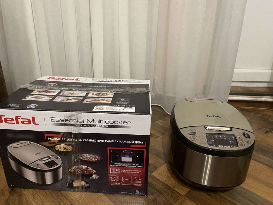 Мультиварка Tefal Essential Multicooker