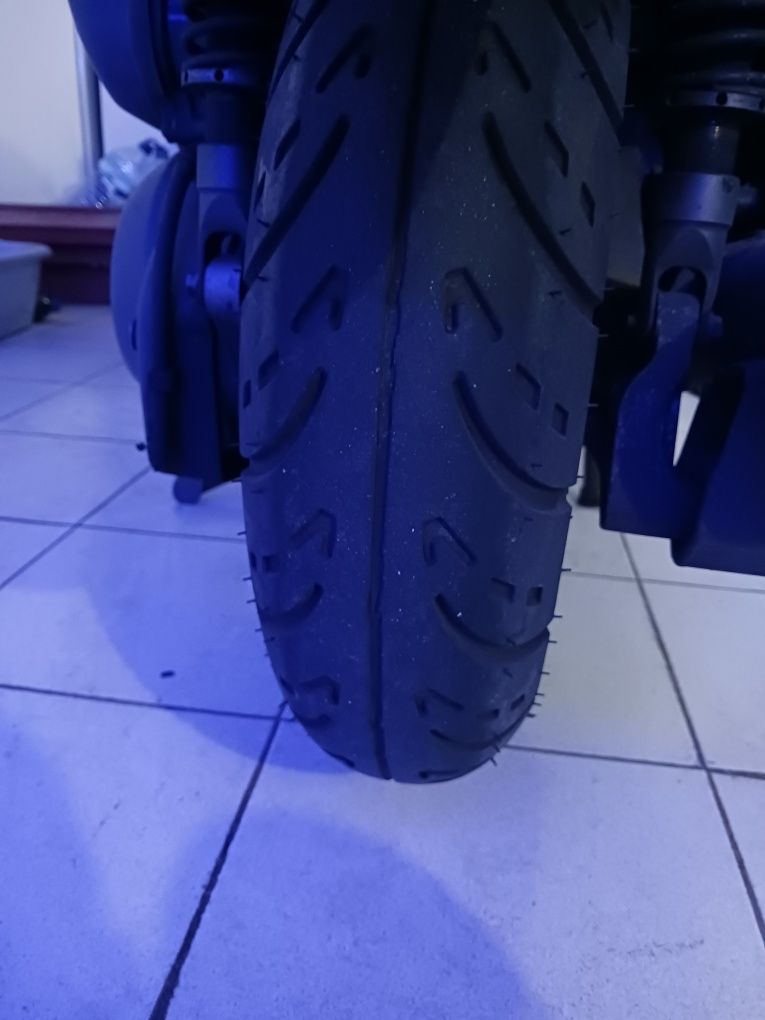 Vendo Yamaha majesty 250 97.