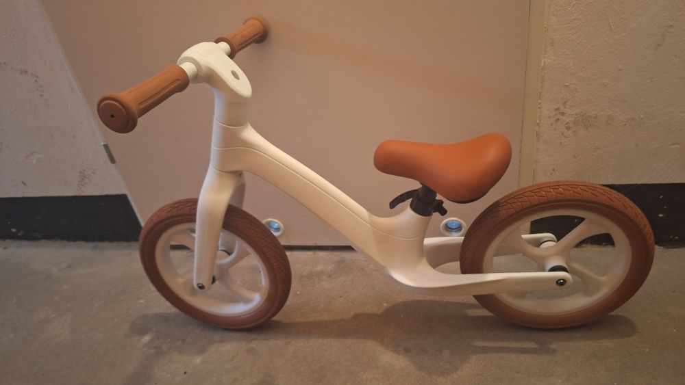 Nowy rowerek biegowy