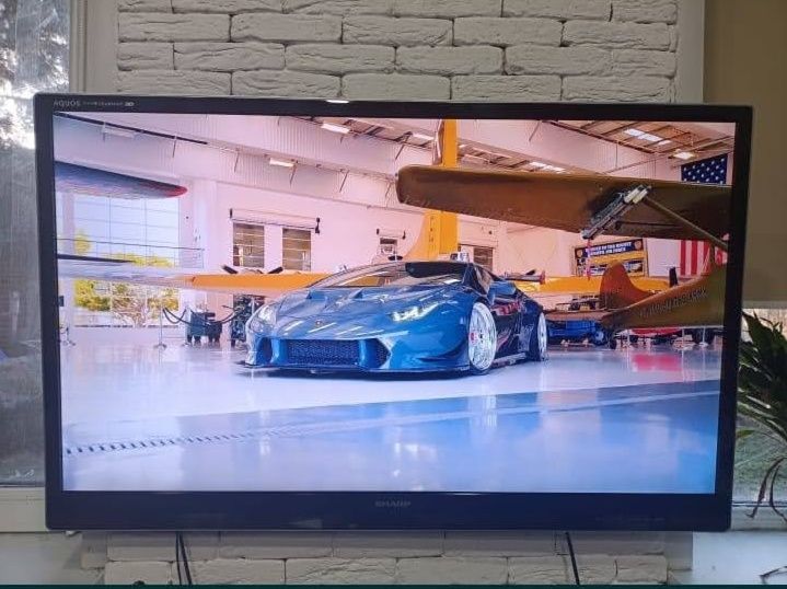 Telewizor Led 3D Sharp Aquos quattron 3d 46 cali
