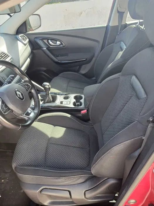 Renault Kadjar 1,2tce 130 cavalos 
em muito bom estado