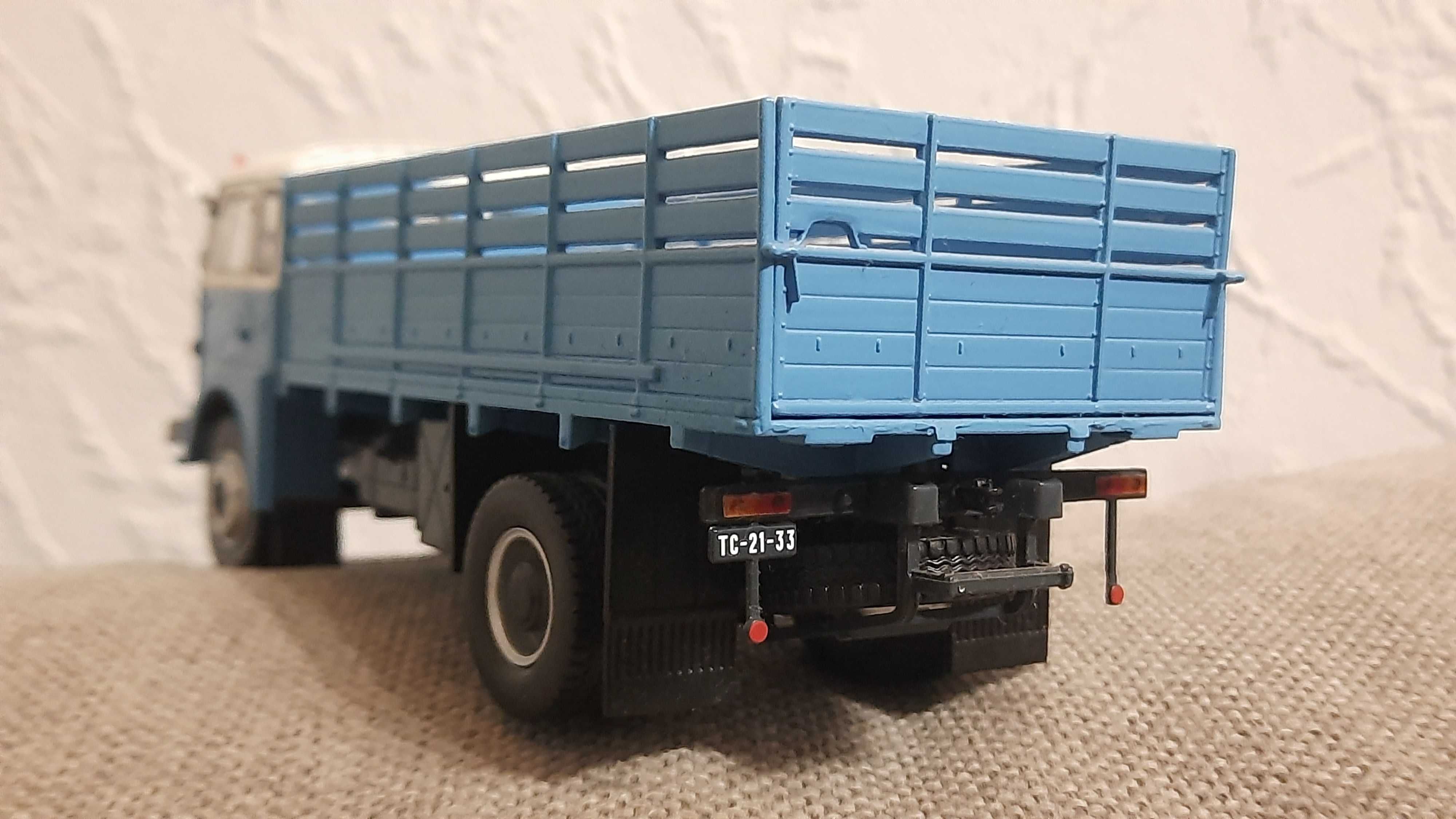 ŻUBR A80 - Kultowe Ciężarówki PRL - Model skala 1:43