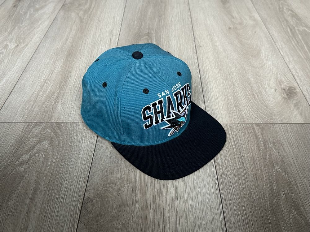 Кепка Mitchell & Ness NHL