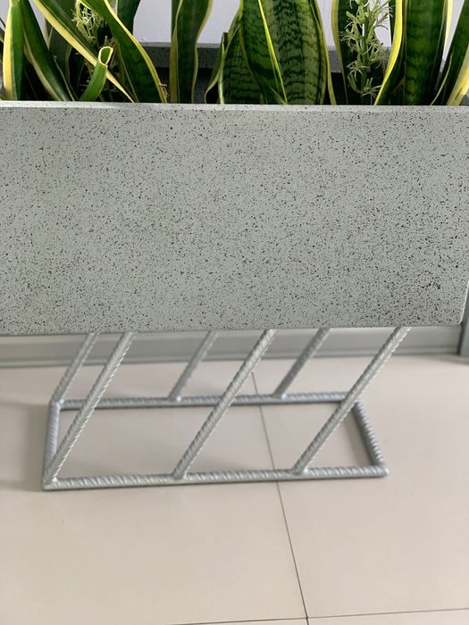 Stojak do doniczki, stojak metalowy, stojak, dekoracje