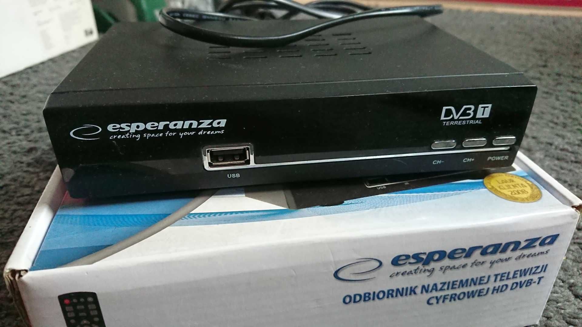 Tuner DVB T Esperanza EV-101 + pilot
