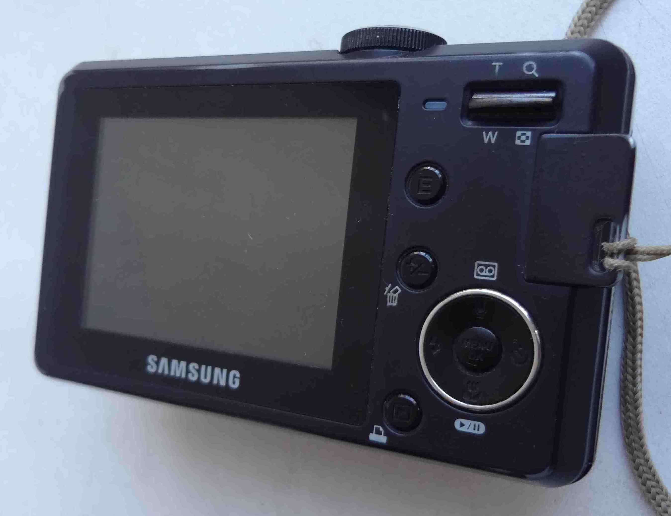 Цифровой фотоаппарат Samsung S850, рабочий