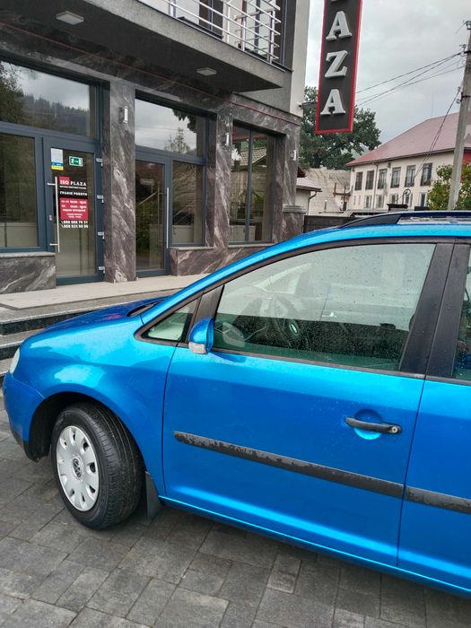 Продам Volkswagen Touran 2004 1,9D