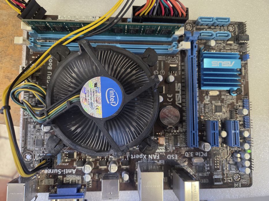 Intel i7 com motherboard