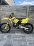 Suzuki rm 125 06r