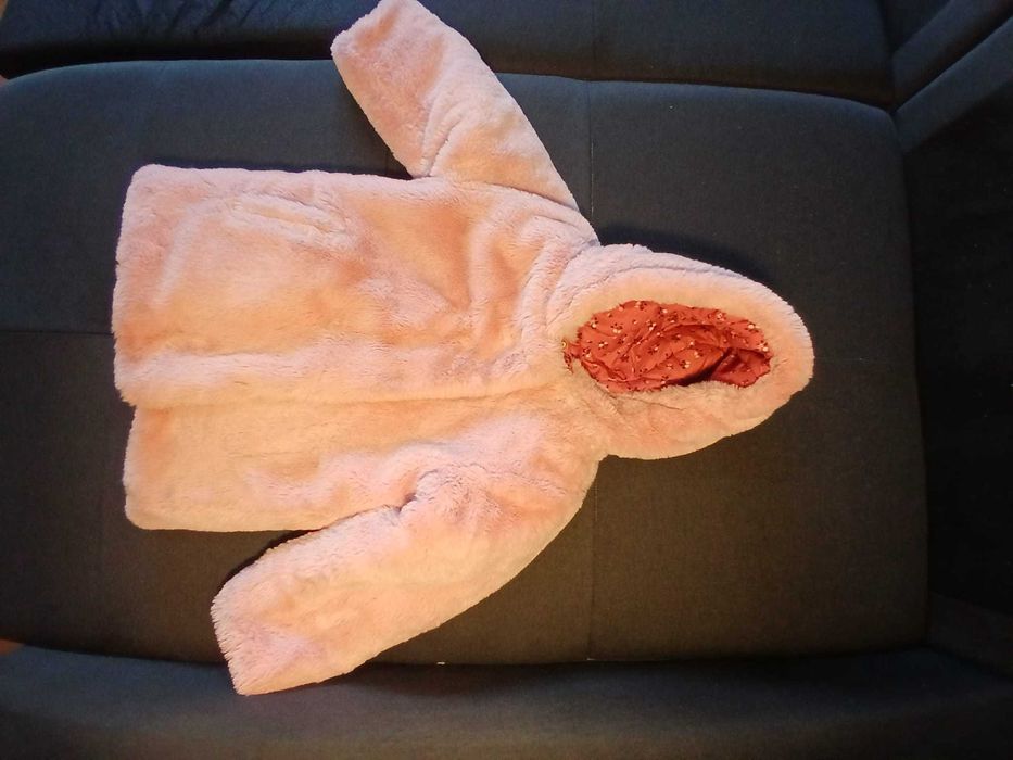 Casaco em excelente estado para menina