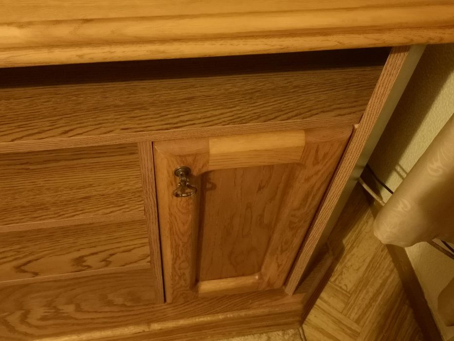 Sprzedam komodę rtv