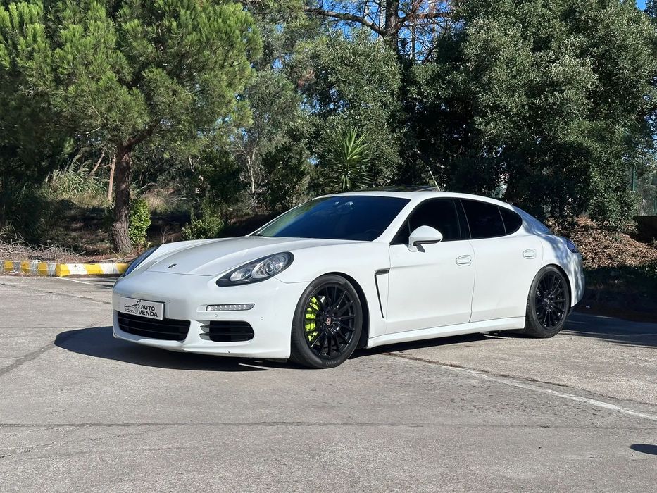 Porsche Panamera Diesel Platinum Edition