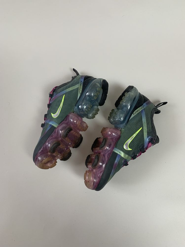 Кросівки Nike vapormax розмір 37 23,5 см