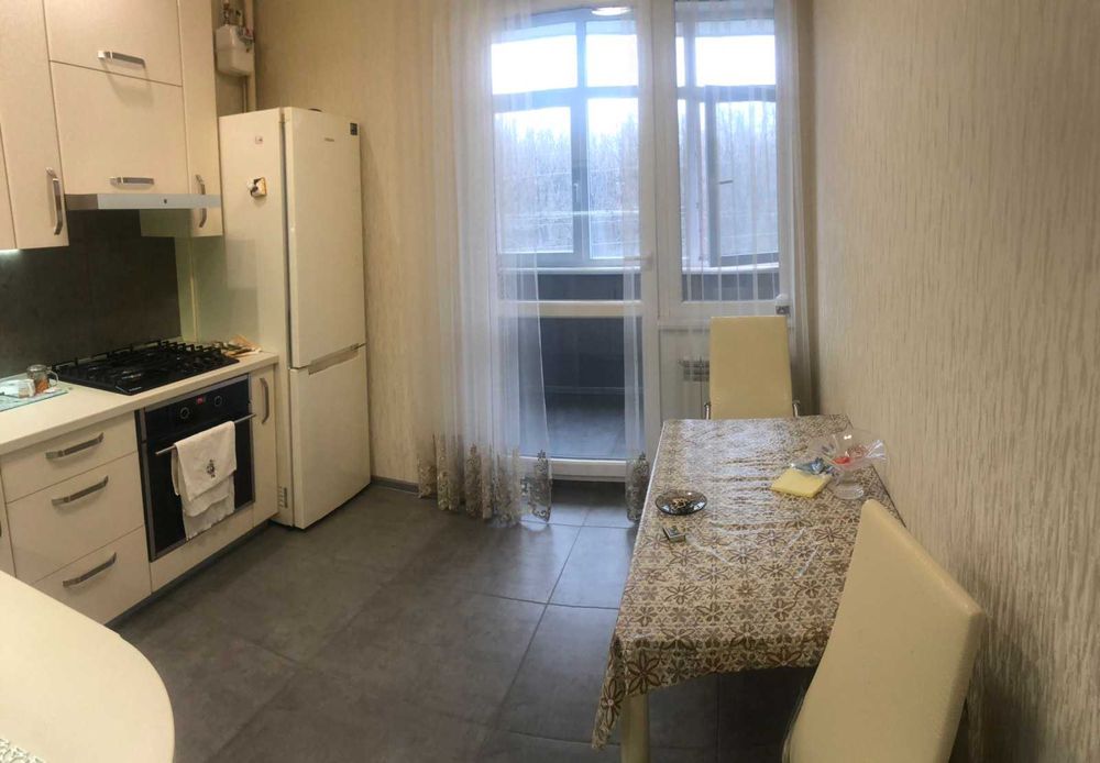 Продам 1-о комнатную квартиру на Алексеевке с новым ремонтом.