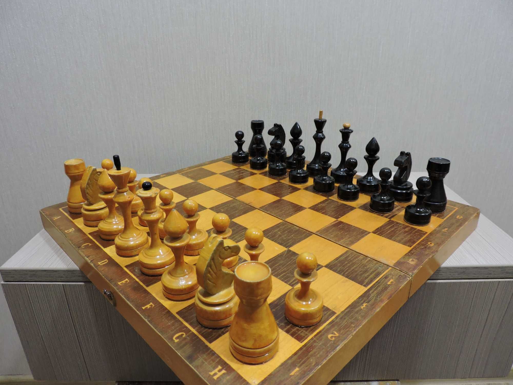 Красивые коллекционные деревянные советские ( ссср ) шахматы